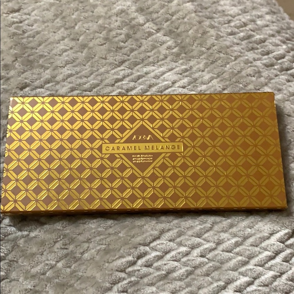 Zoeva caramel melange